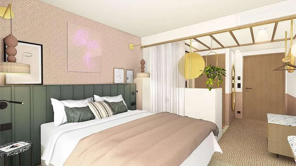 Bloom House Hotel Spa Paris 0*,  France