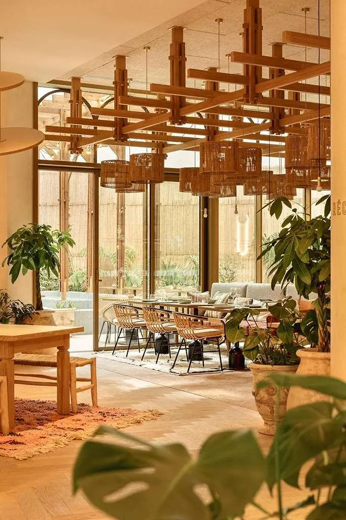 Bloom House Hotel Spa Paris France