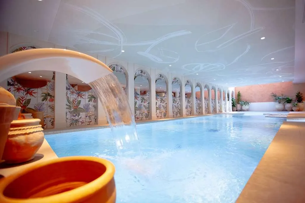Bloom House Hotel Spa Paris